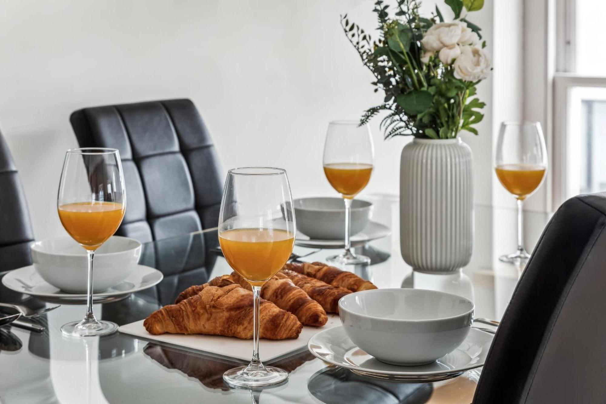 Modern 1Br In Central Fitzrovia - Cityapartmentstay Londra Dış mekan fotoğraf
